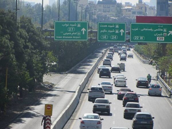 جایگزینی ۱۴ کیلومتر نیوجرسی به جای گاردریل در بزرگراه شهید چمران