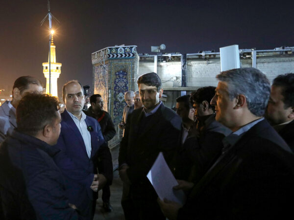 بازدید وزیر ارتباطات از سایتهای 5G ایرانسل در حرم رضوی بازدید وزیر ارتباطات از سایتهای ۵G ایرانسل در حرم رضوی