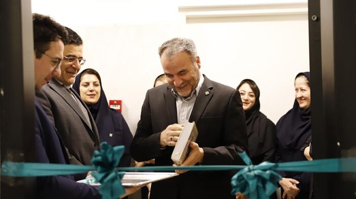 کارنامه قابل دفاع بخش ارز ی بانک کارآفرین کارنامه قابل دفاع بخش ارز ی بانک کارآفرین