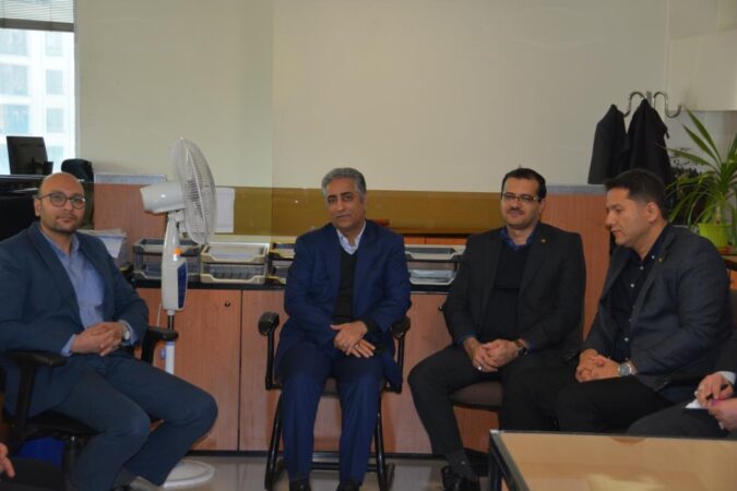 بازدید مدیرعامل بانك صنعت و معدن از مدیریت امور اعتبارات این بانك بازدید مدیرعامل بانك صنعت و معدن از مدیریت امور اعتبارات این بانك