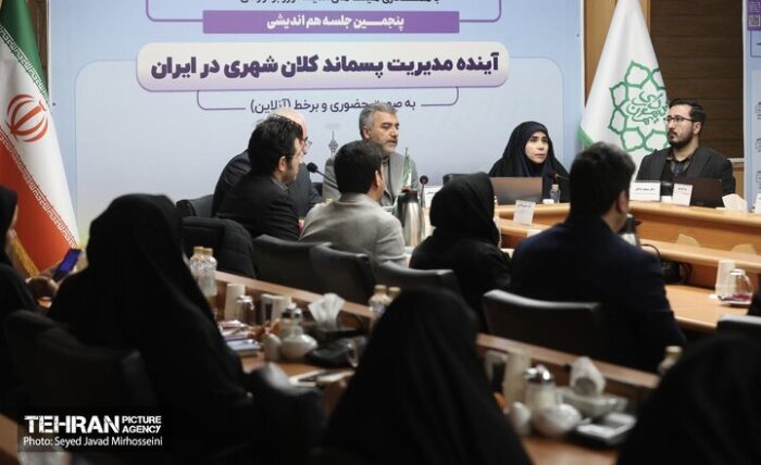 لزوم فرهنگسازی و ترغیب شهروندان به تفکیک زباله از مبدأ لزوم فرهنگسازی و ترغیب شهروندان به تفکیک زباله از مبدأ
