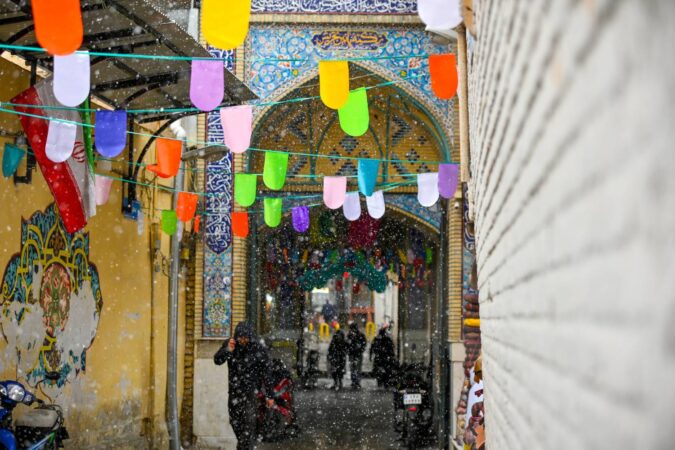 ششمین بارش زمستانی، منطقه یک را در کمتر از یک ساعت سفیدپوش کرد ششمین بارش زمستانی، منطقه یک را در کمتر از یک ساعت سفیدپوش کرد