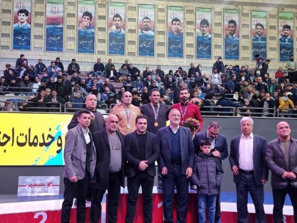 درخشش کارکنان شهرداری منطقه ۴ در نخستین دوره مسابقات کشتی قهرمانی ویژه کارکنان شهرداری تهران درخشش کارکنان شهرداری منطقه ۴ در نخستین دوره مسابقات کشتی قهرمانی ویژه کارکنان شهرداری تهران