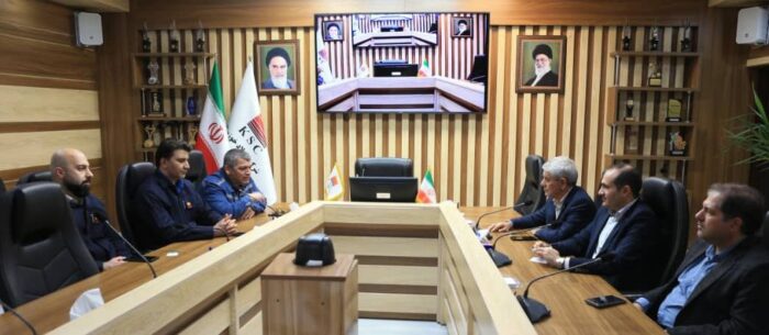 دیدار مدیرعامل شرکت ماشین سازی تبریز با معاون بهرهبرداری شرکت فولاد خوزستان دیدار مدیرعامل شرکت ماشین سازی تبریز با معاون بهرهبرداری شرکت فولاد خوزستان