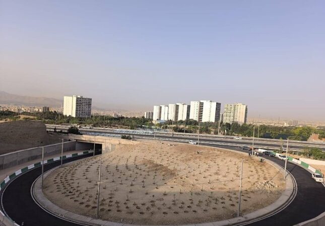 توسعه شبکه آبرسانی در فضای سبز بزرگراه شهید باقری توسعه شبکه آبرسانی در فضای سبز بزرگراه شهید باقری