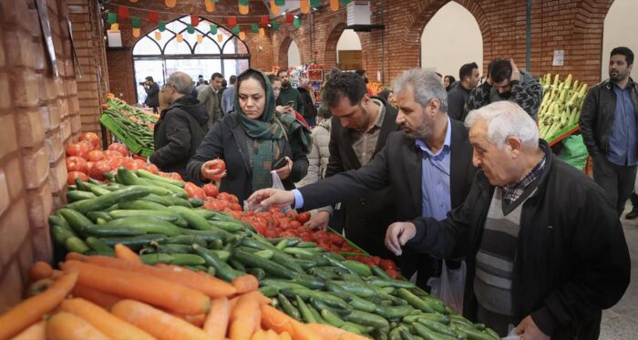 ️اختلاف قیمت 42 درصدی میوه در میادین و بازارهای میوه و تره بار به نسبت سطح شهر ️اختلاف قیمت ۴۲ درصدی میوه در میادین و بازارهای میوه و تره بار به نسبت سطح شهر