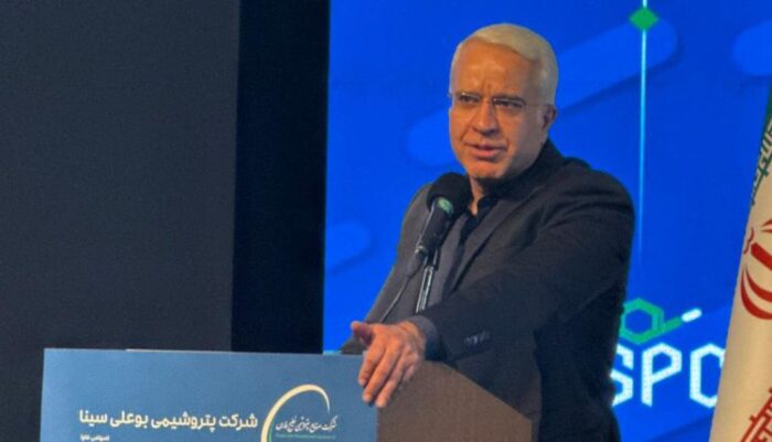 شرکت پتروشیمی بوعلیسینا به سومین تولیدکننده آروماتیک کشور تبدیل شد/ رشد ۱۰ درصدی تولید در سال ۱۴۰۳ / تولید و فروش رکورد زد/ کاهش هزینهها و افزایش سودآوری شرکت پتروشیمی بوعلیسینا به سومین تولیدکننده آروماتیک کشور تبدیل شد/ رشد ۱۰ درصدی تولید در سال ۱۴۰۳ / تولید و فروش رکورد زد/ کاهش هزینهها و افزایش سودآوری