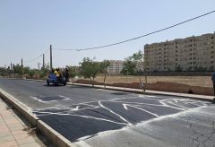 اجرای عملیات لکه‌گیری و روکش آسفالت در نواحی مختلف منطقه ۱۹ با تناژ ۴۴۰ تن