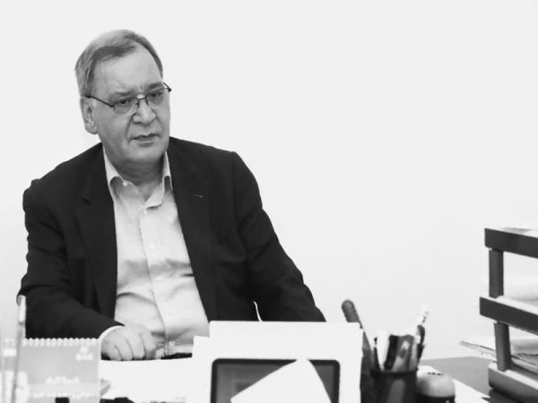 پیام تسلیت مدیرعامل گروه صنایع پتروشیمی خلیج فارس در پی درگذشت منوچهر قندیل پیام تسلیت مدیرعامل گروه صنایع پتروشیمی خلیج فارس در پی درگذشت منوچهر قندیل