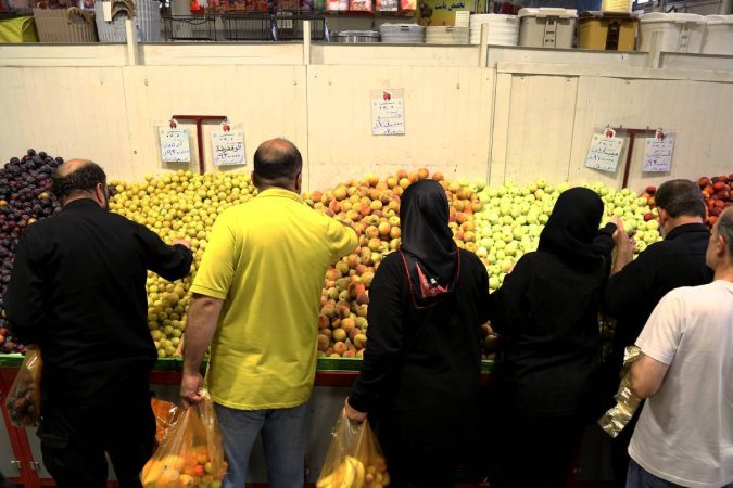️اختلاف قیمت 33 درصدی میوه و سبزیجات در میادین و بازارهای میوه و تره بار به نسبت سطح شهر ️اختلاف قیمت ۳۳ درصدی میوه و سبزیجات در میادین و بازارهای میوه و تره بار به نسبت سطح شهر