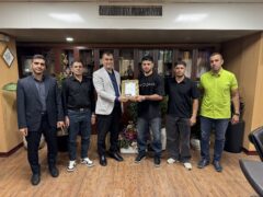 استخدام قهرمان کشتی جهان در بیمه البرز