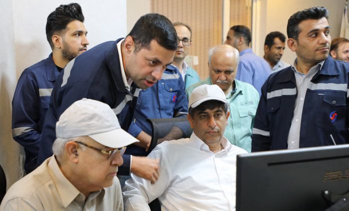 بازدید استاندار هرمزگان از شرکت صبا فولاد خلیج فارس