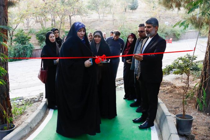 آیین افتتاح پیاده‌راه سلامت در بوستان بانوان مرضیه حدیدچی برگزار شد