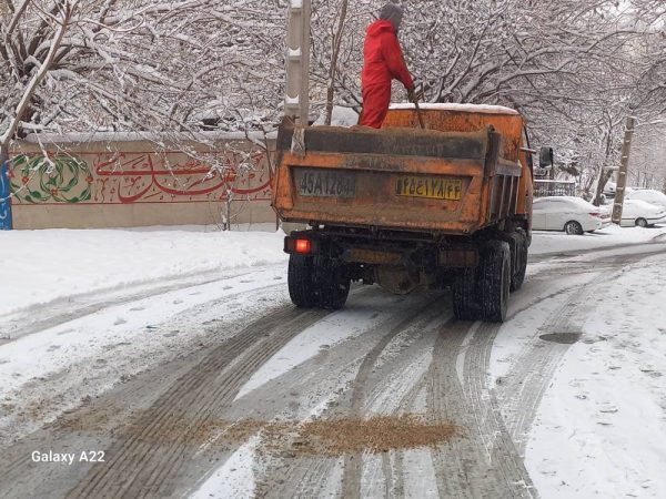 رسیدگی به ۴۷۰۰ پیام مردمی در منطقه یک تهران