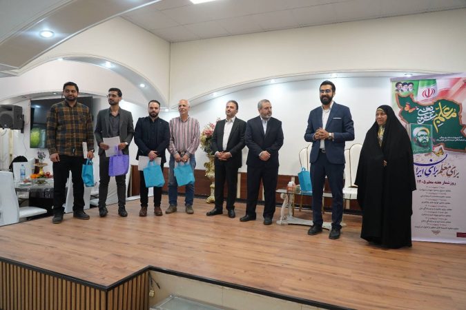 معلمان ستون‌های پیشرفت کشورند