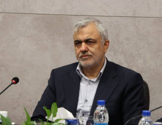 دهقان: معيشت همکاران در صدر اولويت‌هاي شرکت است؛ زمان پس از جنگ، فرصتي براي نوسازي زيرساخت‌ها