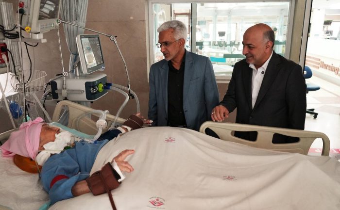 بیمه دی ستون درمان جامعه ایثارگری است 