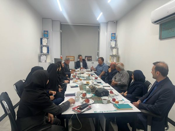 مدیران صندوق بازنشستگی کشوری: خدمات روان و بی‌نقص بیمه دی در استان البرز، خیال مدیران ارشد را راحت کرده است