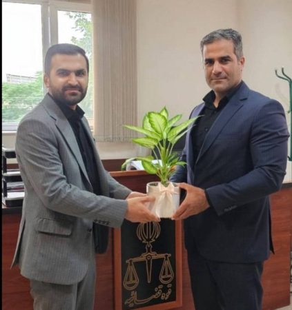 گرامیداشت قوه قضاییه با حضور  مدیر بیمه دی استان گلستان در دادسرای شهرستان گرگان 