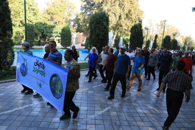 برگزاری آیین روز جهانی بدون خودرو در بوستان شهر منطقه ۱۲